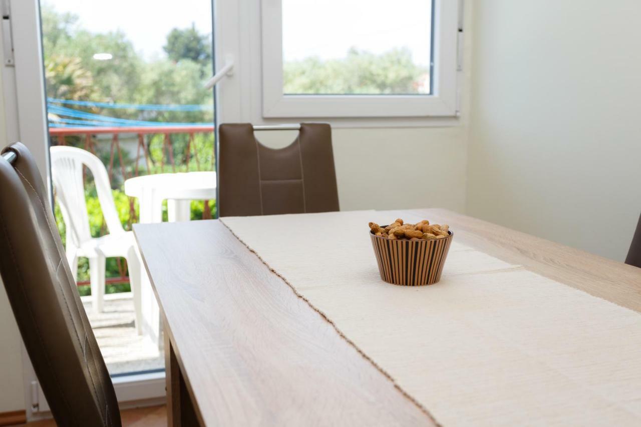 Apartman Jezevac Крк Экстерьер фото