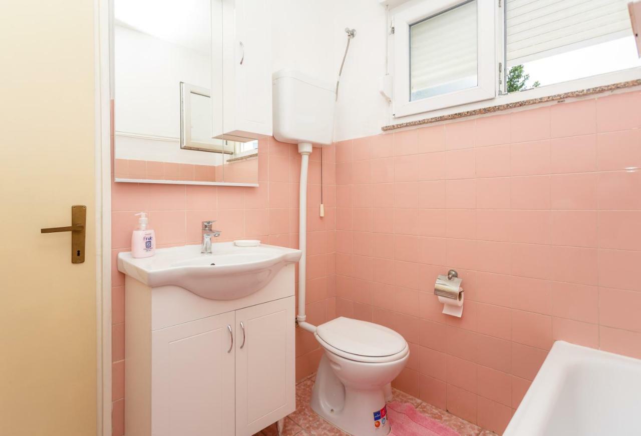 Apartman Jezevac Крк Экстерьер фото