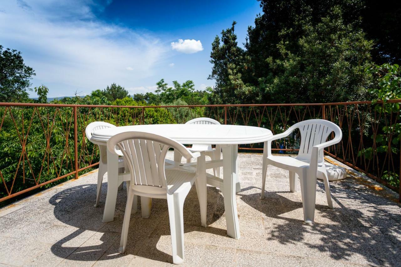 Apartman Jezevac Крк Экстерьер фото