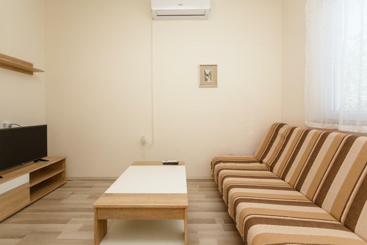 Apartman Jezevac Крк Экстерьер фото