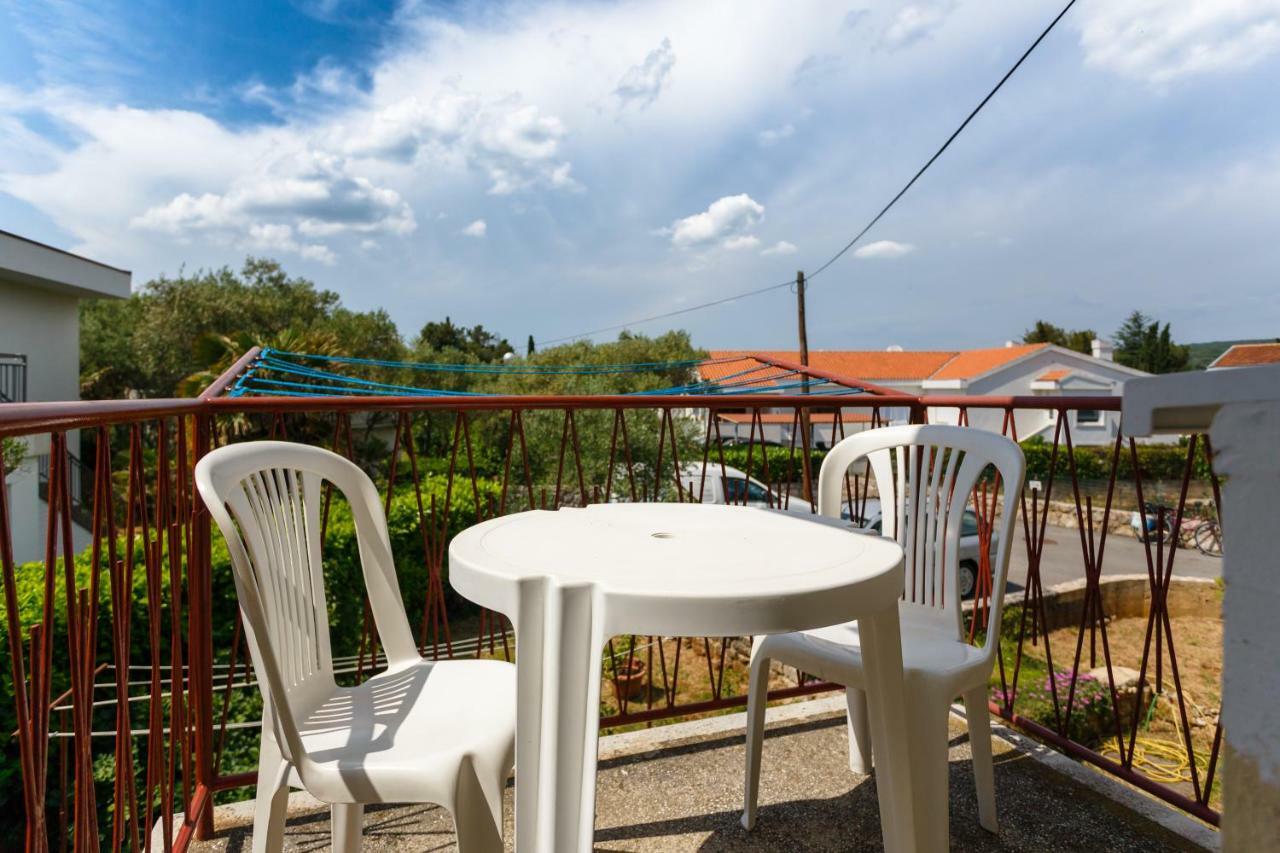 Apartman Jezevac Крк Экстерьер фото