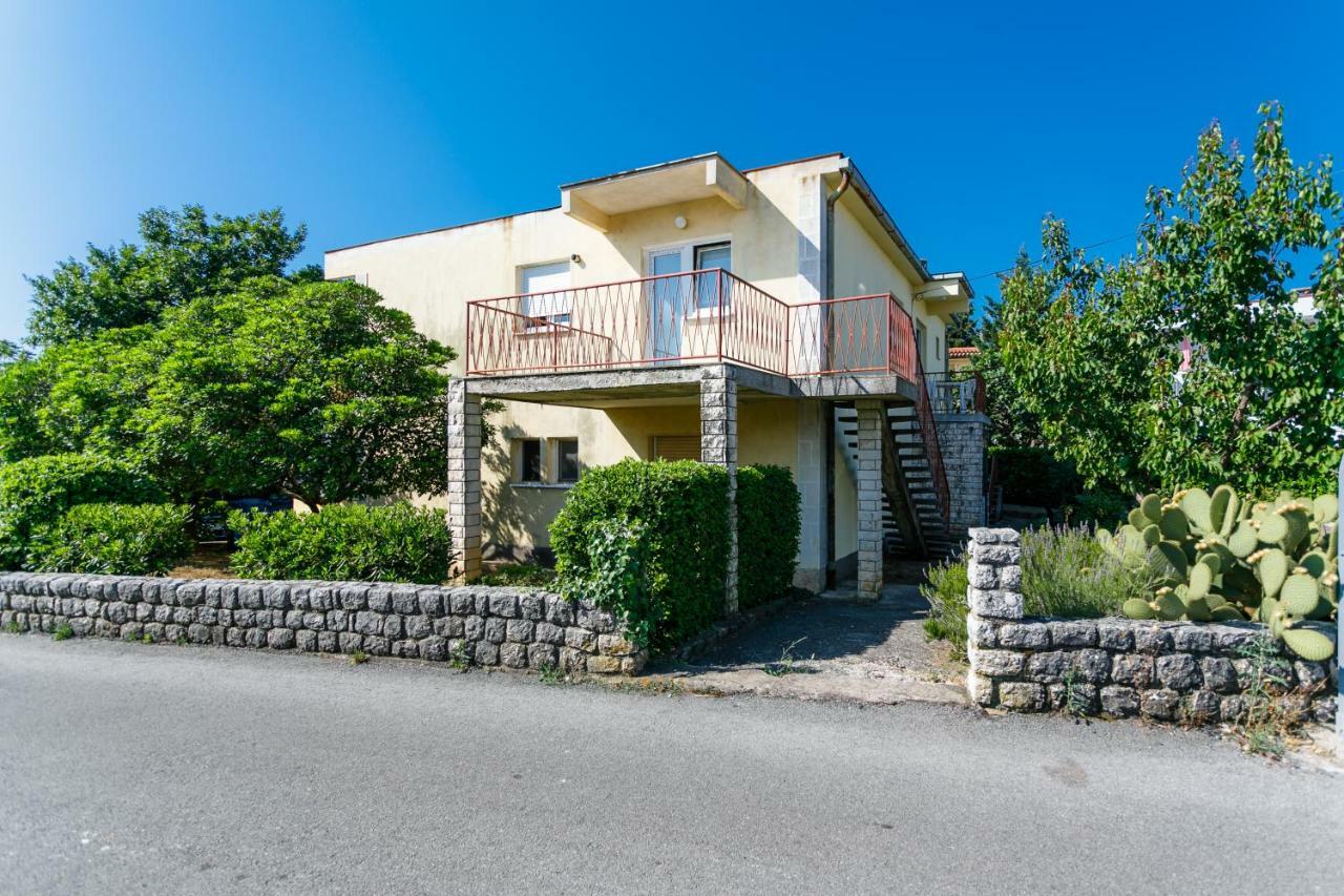 Apartman Jezevac Крк Экстерьер фото