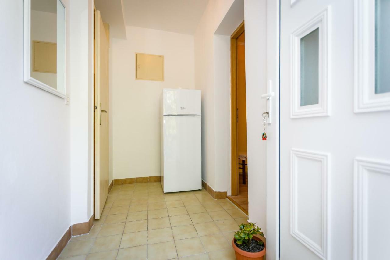 Apartman Jezevac Крк Экстерьер фото